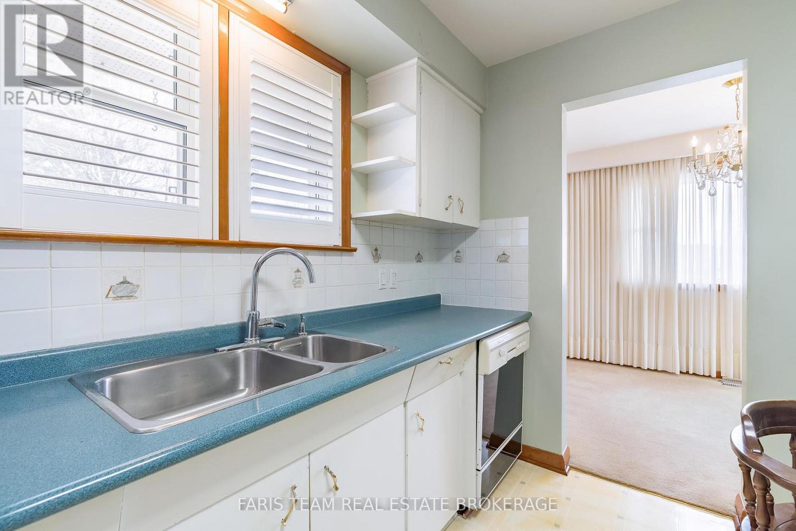 107 Scanlon Avenue, Bradford West Gwillimbury, Ontario  L3Z 1G6 - Photo 10 - N13035546