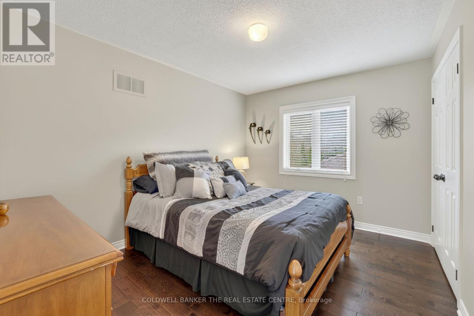 896 Bosworth Court, Newmarket, Ontario  L3X 1Z1 - Photo 25 - N13035556