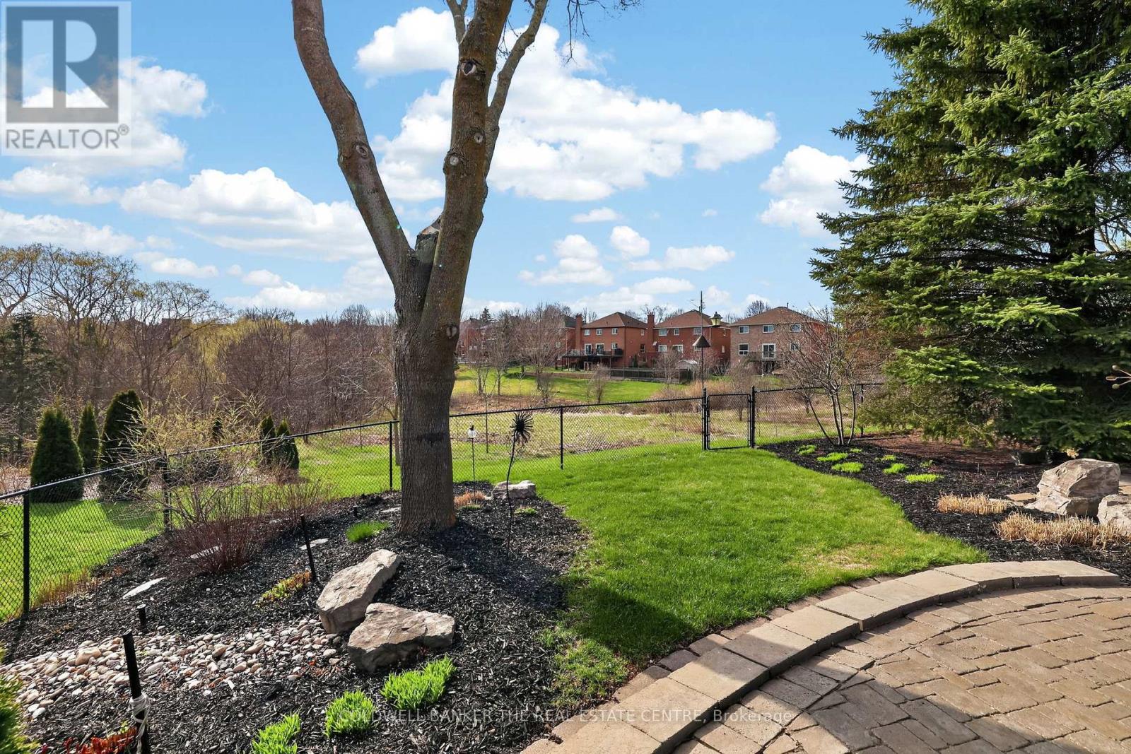 896 Bosworth Court, Newmarket, Ontario  L3X 1Z1 - Photo 42 - N13035556