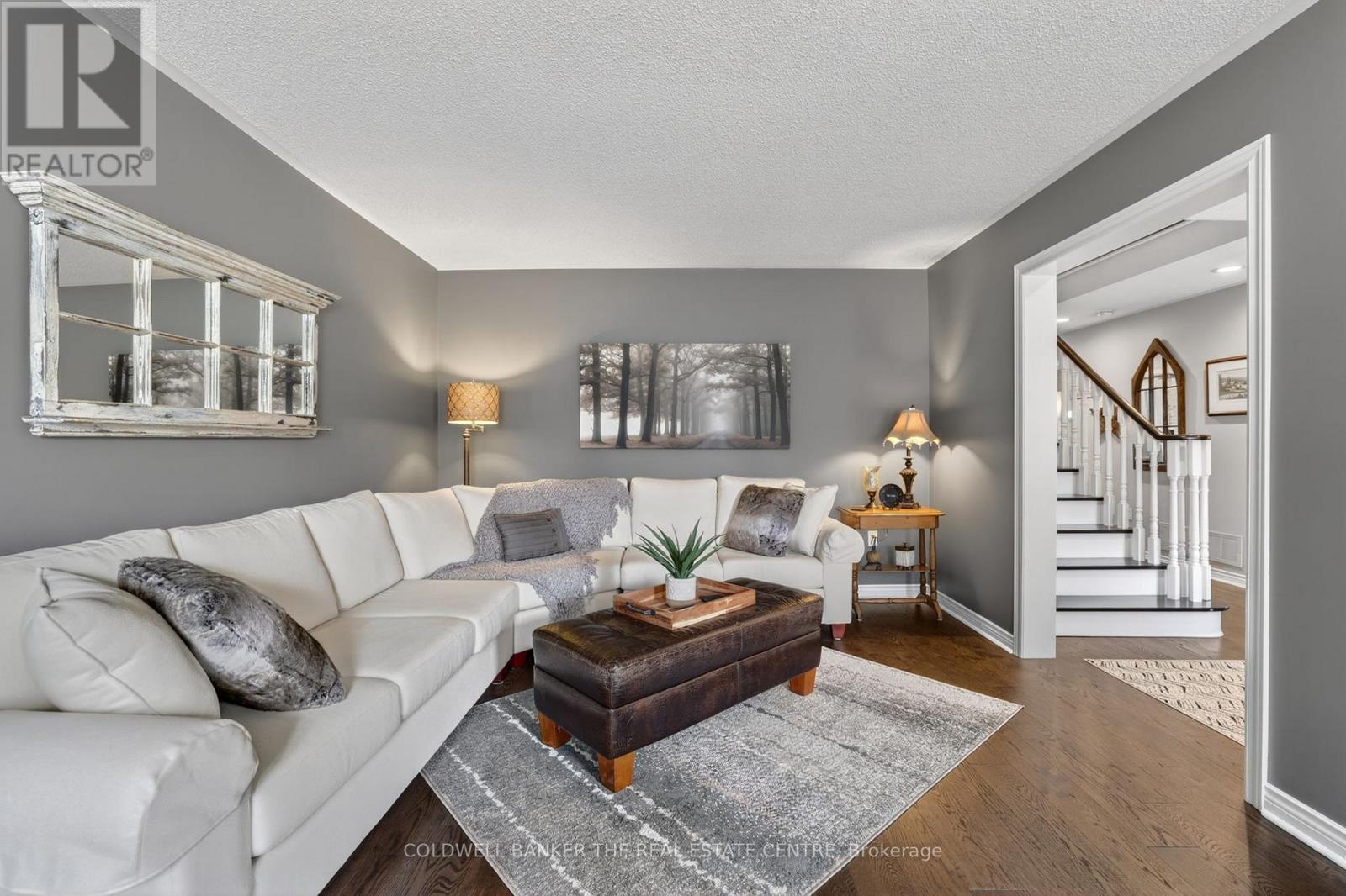 896 Bosworth Court, Newmarket, Ontario  L3X 1Z1 - Photo 7 - N13035556