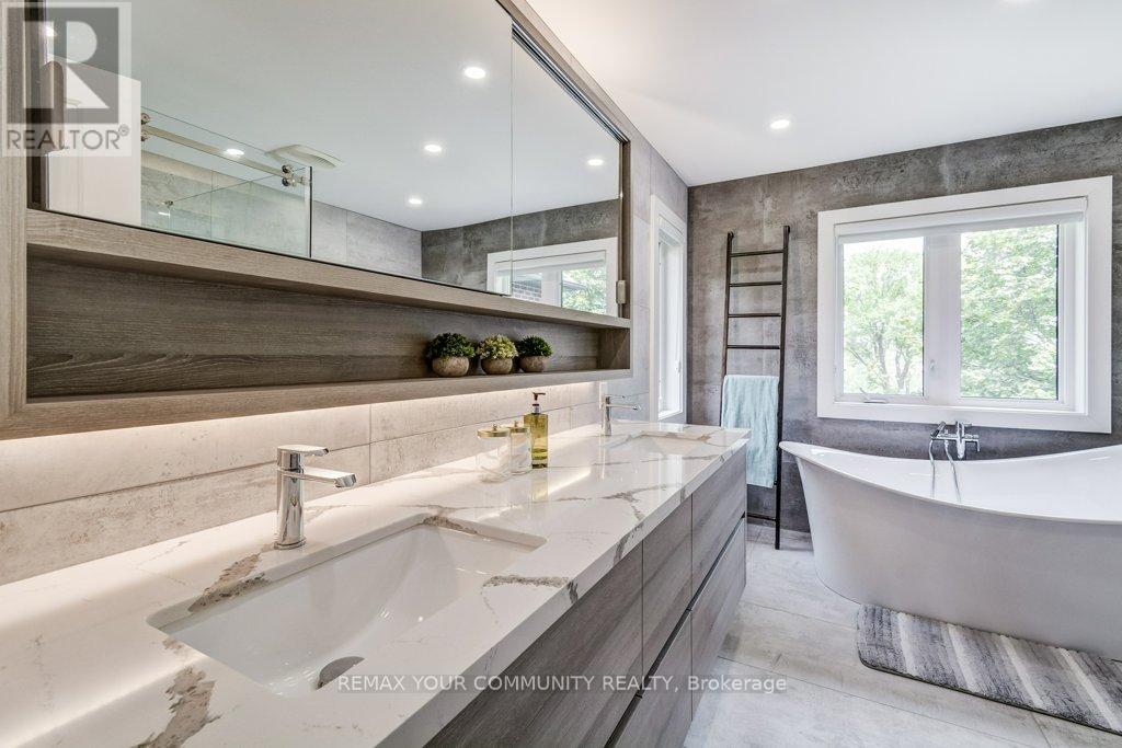 3 Strathroy Crescent, Markham, Ontario  L3P 2E5 - Photo 27 - N13035588