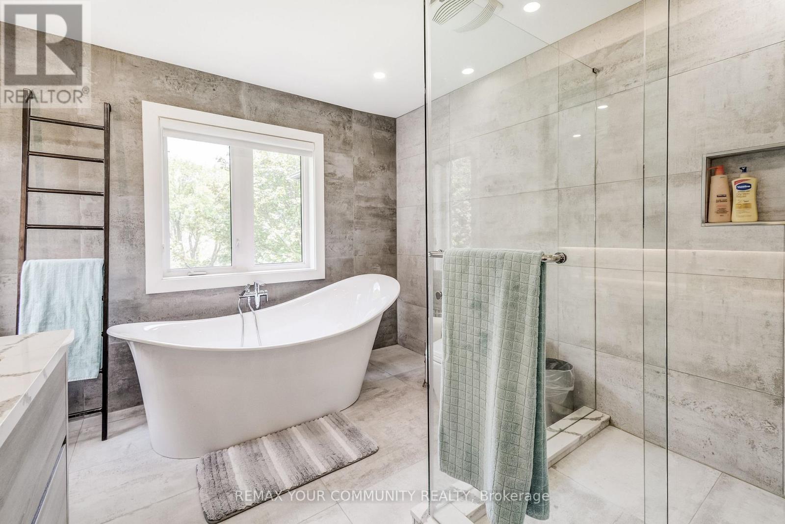 3 Strathroy Crescent, Markham, Ontario  L3P 2E5 - Photo 28 - N13035588