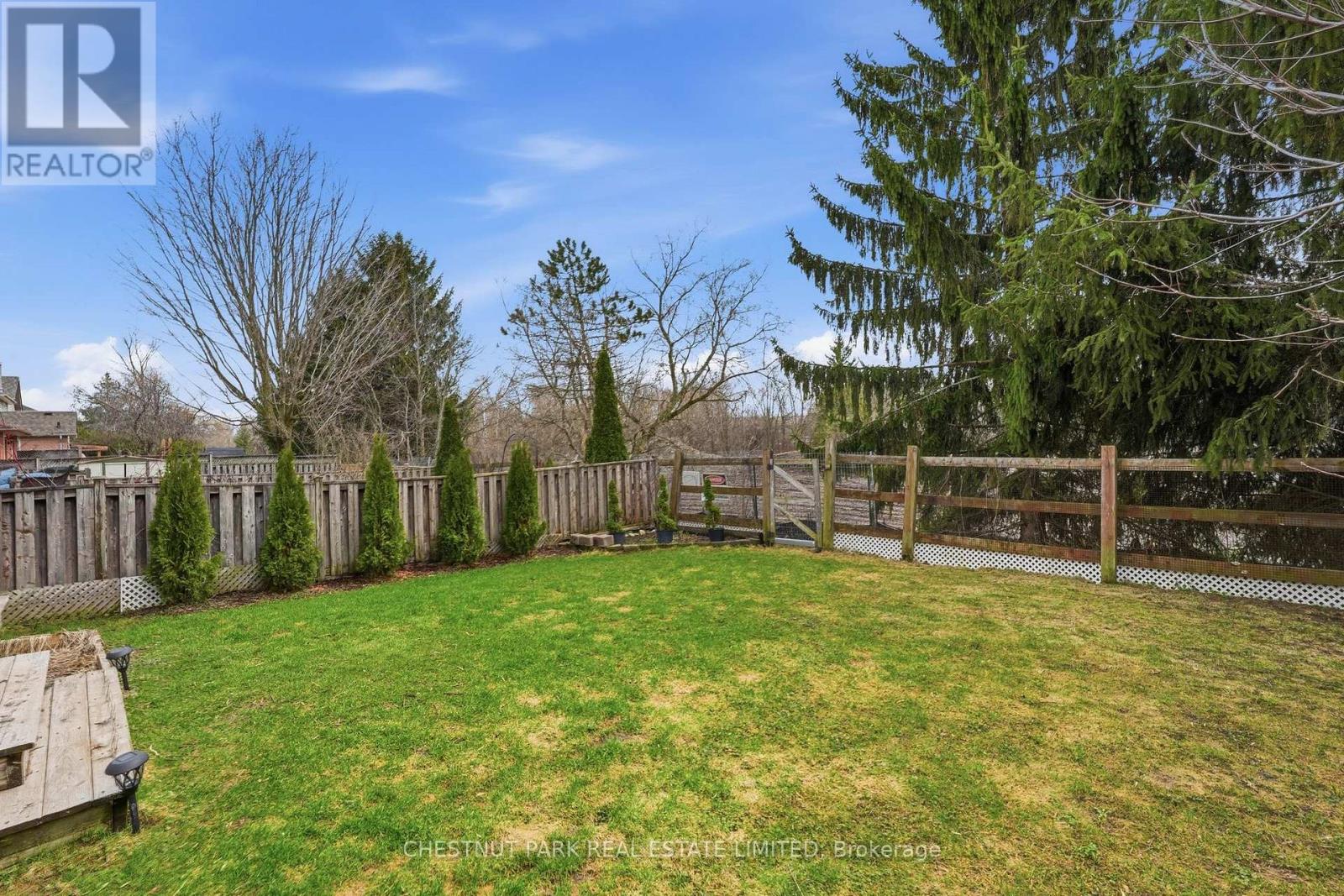 31a South Balsam Street, Uxbridge, Ontario  L9P 1V2 - Photo 4 - N13035592