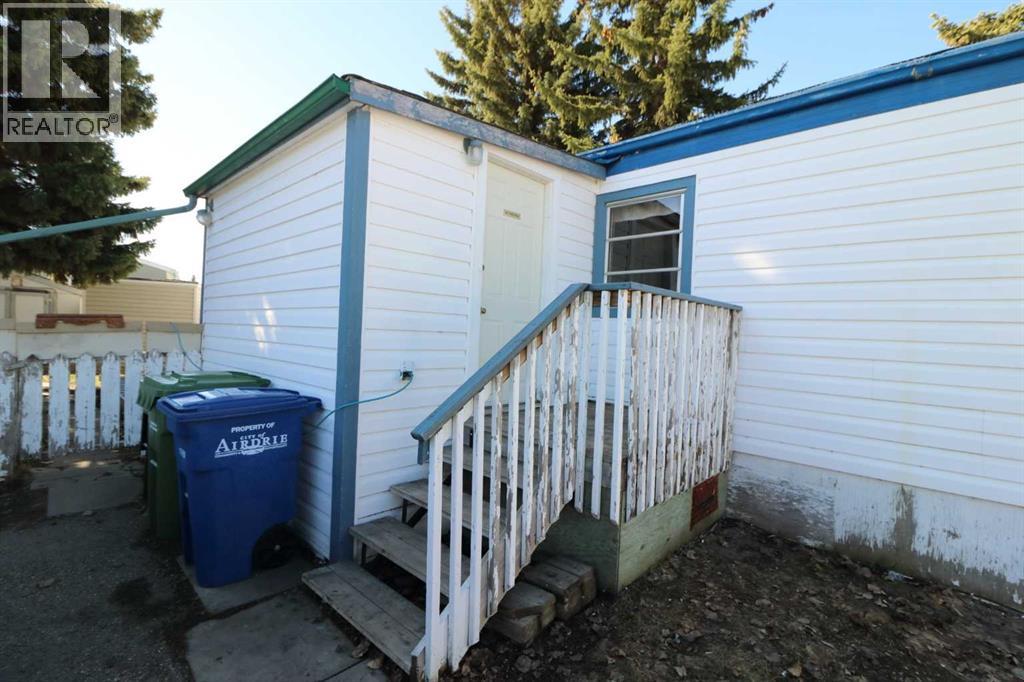 13, 649 Main Street N, Airdrie, Alberta  T4B 1Z6 - Photo 2 - A2304063