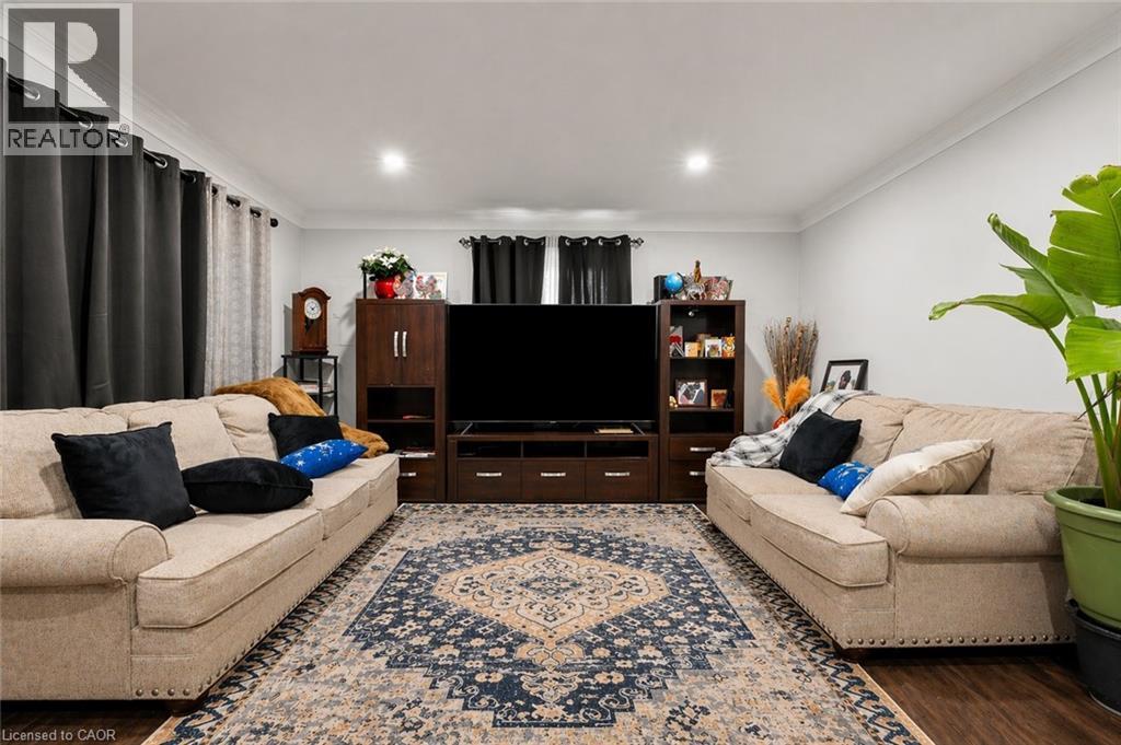 557 Lake Street, St. Catharines, Ontario  L2N 4J1 - Photo 4 - 40792922