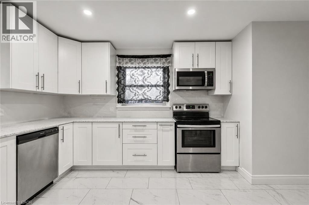 557 Lake Street, St. Catharines, Ontario  L2N 4J1 - Photo 8 - 40792922