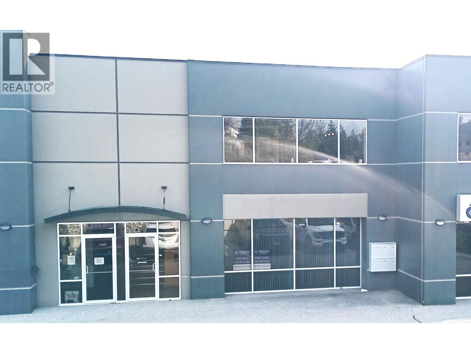 4 215 Neave Road, North Glenmore, Kelowna by JUDGE GROUP 4 215 Neave Road, North Glenmore, Kelowna