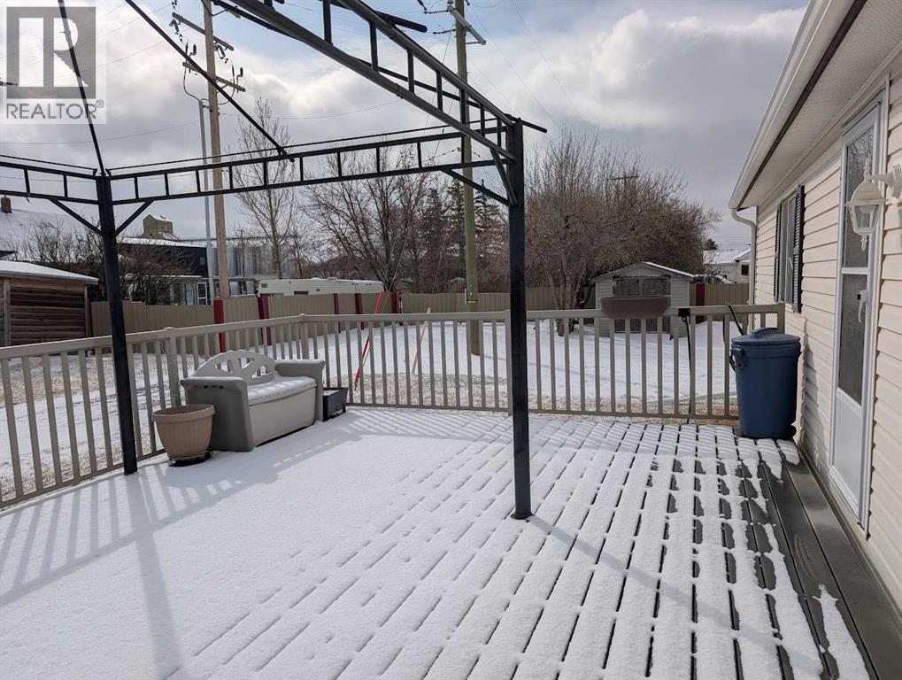 211 Railway Avenue, Coaldale, Alberta  T1M 0A8 - Photo 22 - A2295784