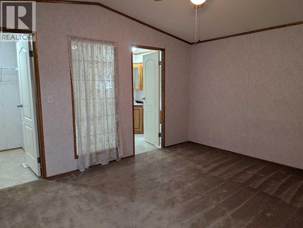 211 Railway Avenue, Coaldale, Alberta  T1M 0A8 - Photo 10 - A2295784