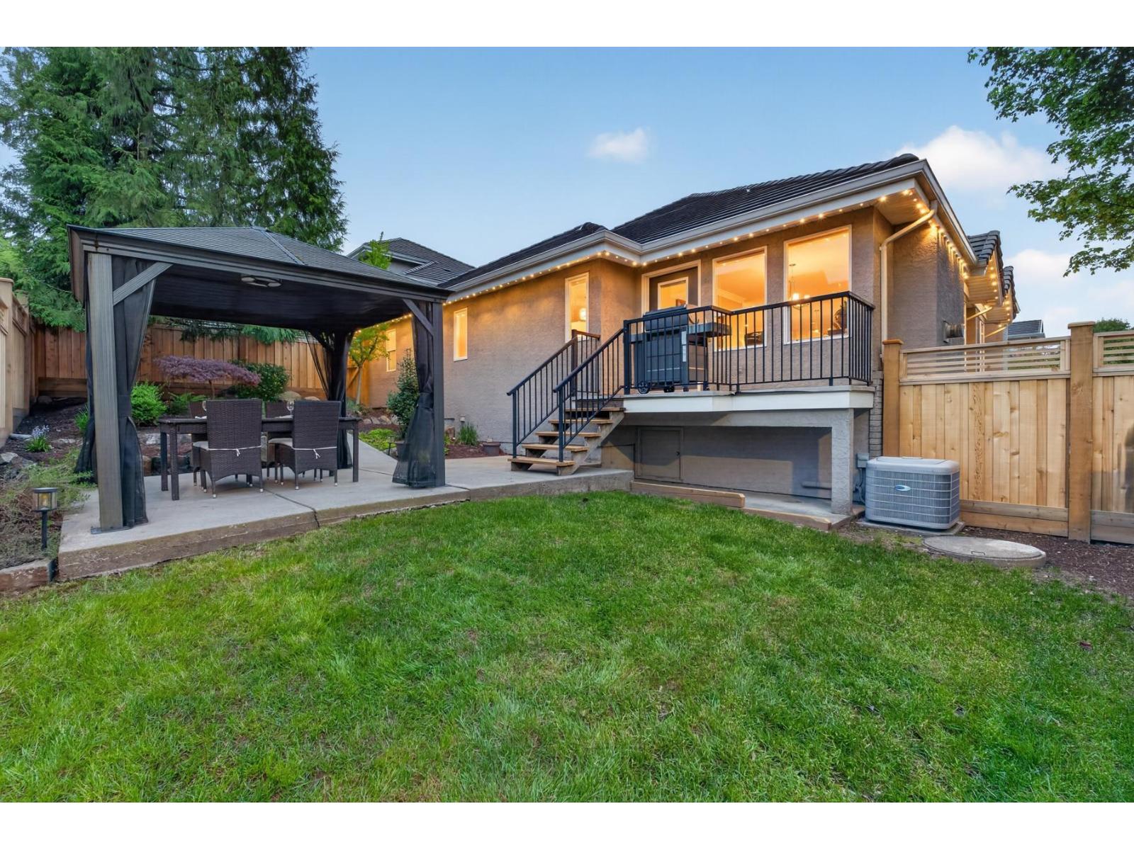 16748 109th Avenue, Surrey, British Columbia  V4N 5H6 - Photo 37 - R3115026