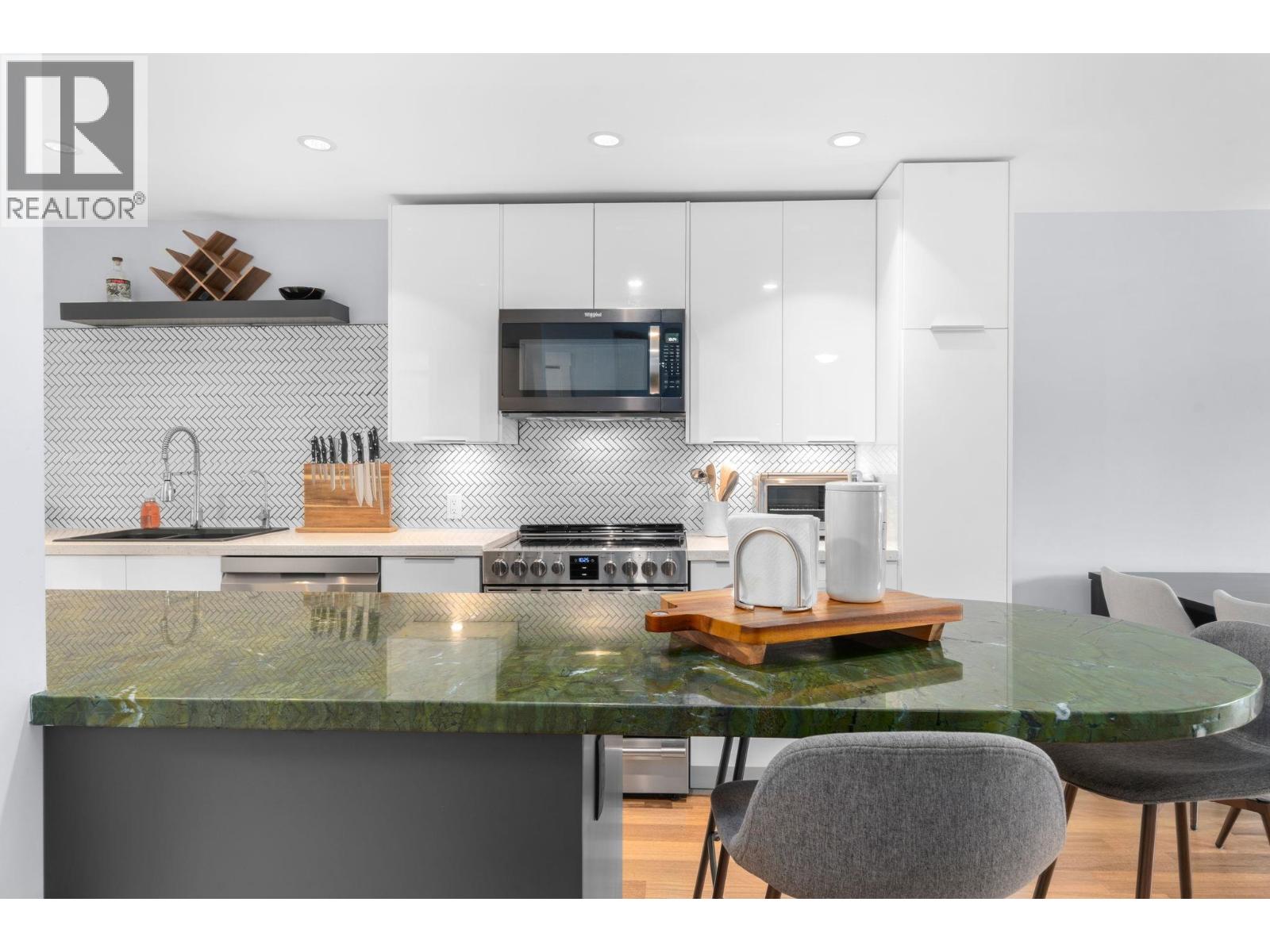 203 1066 W 13th Avenue, Vancouver, British Columbia  V6H 1N2 - Photo 4 - R3103412