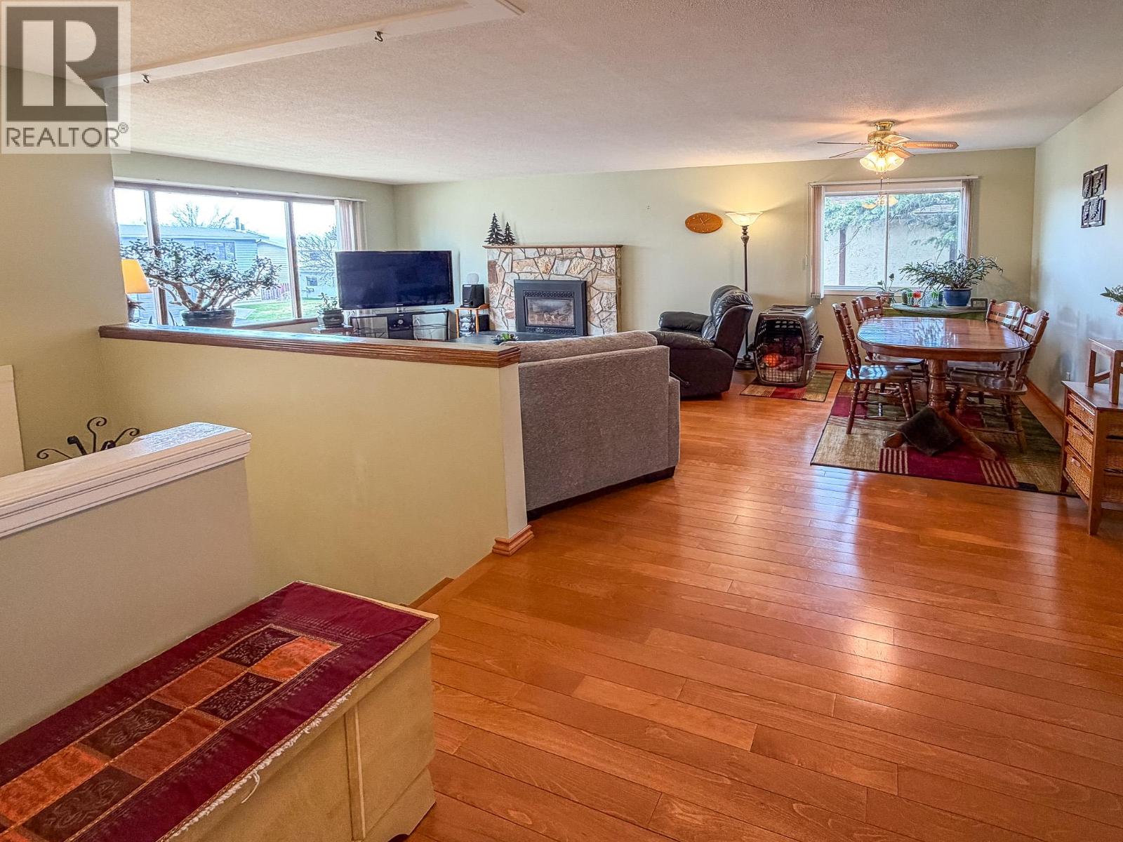 1317 16th Street S, Cranbrook, British Columbia  V1C 5K5 - Photo 5 - 10384517