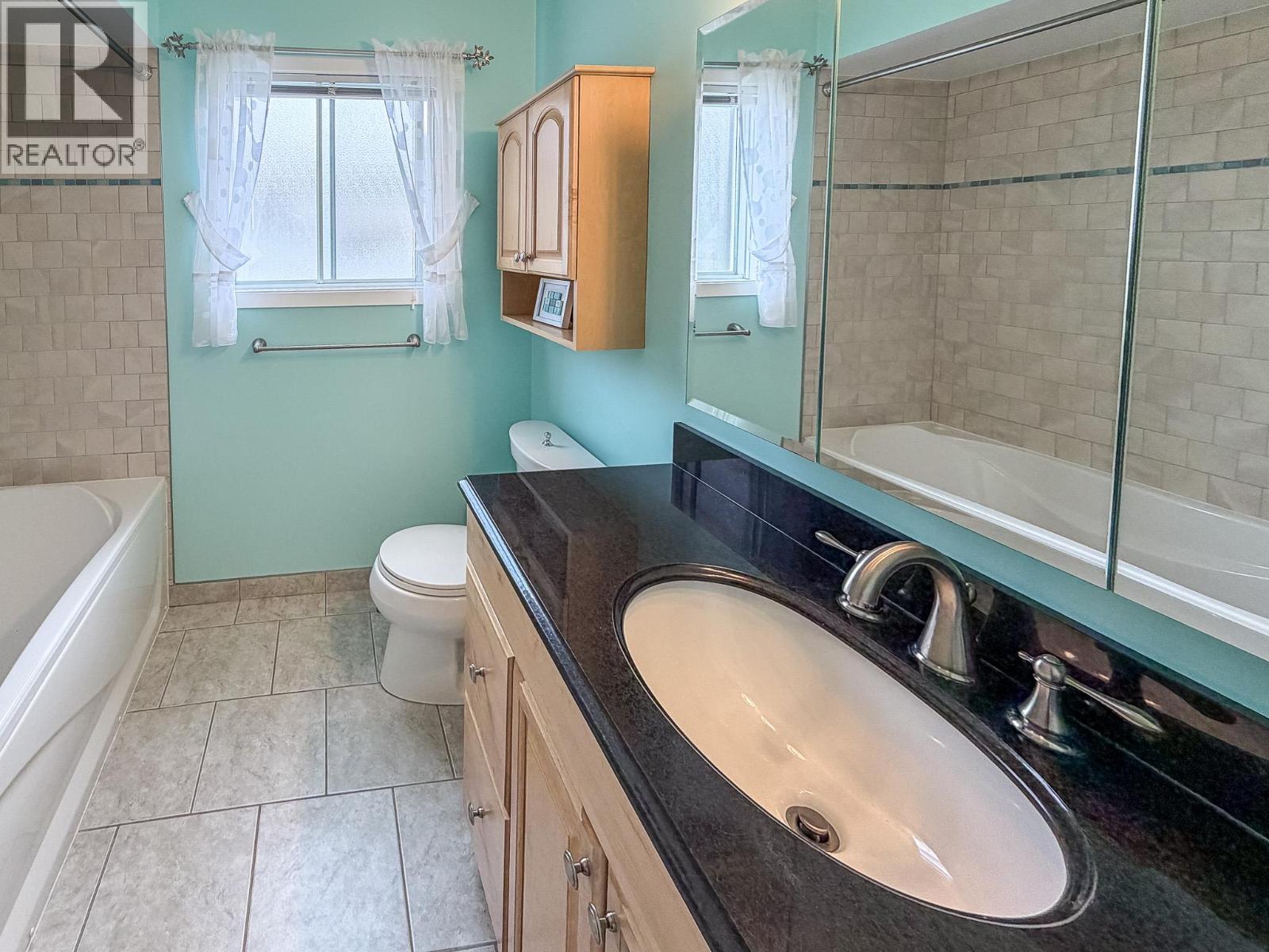 1317 16th Street S, Cranbrook, British Columbia  V1C 5K5 - Photo 19 - 10384517