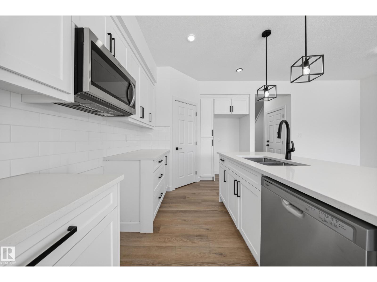 227 Deer Valley Dr, Leduc, Alberta  T9E 1S8 - Photo 15 - E4483607