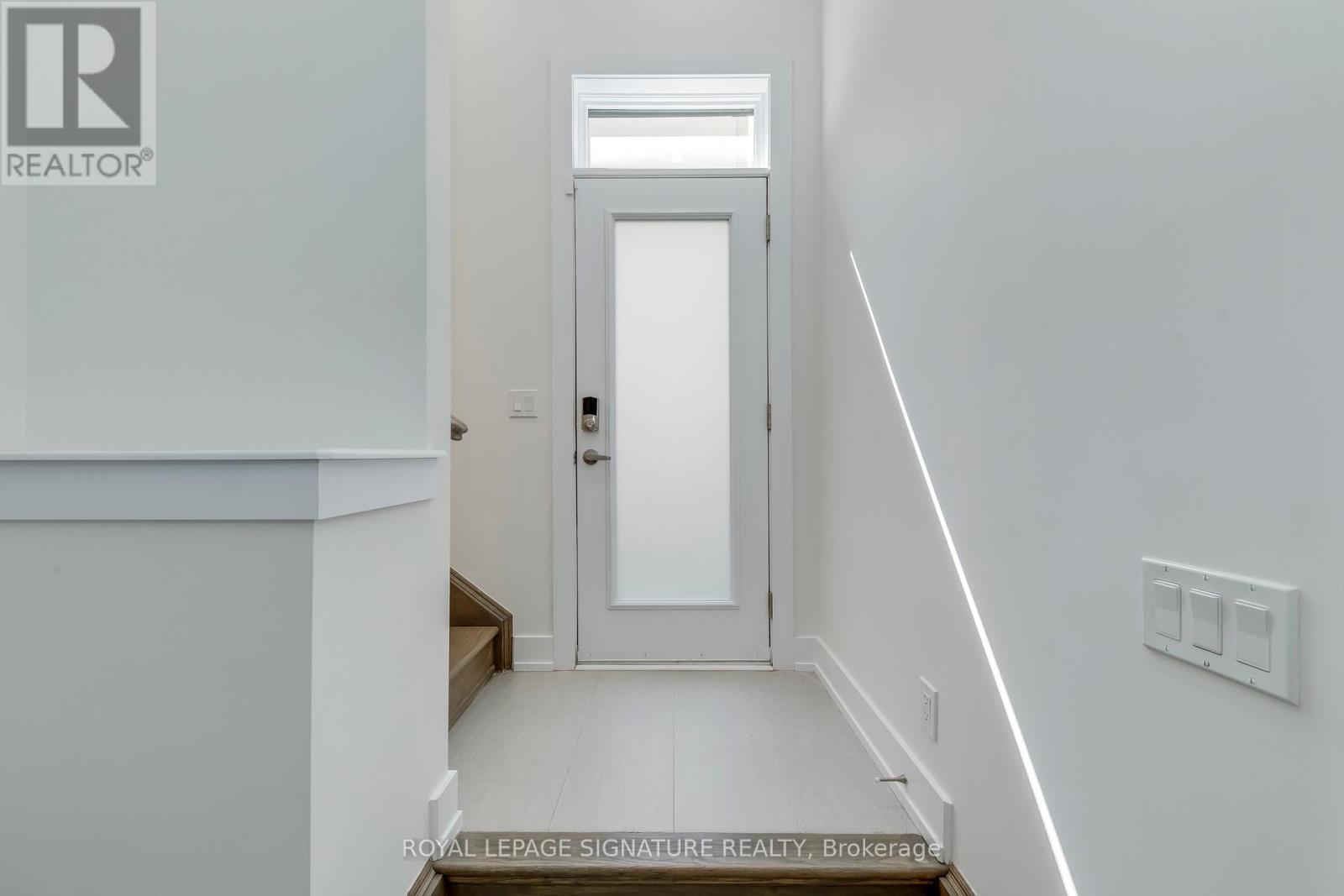 21 Kohn Lane, Markham, Ontario  L6C 3J3 - Photo 15 - N13033268