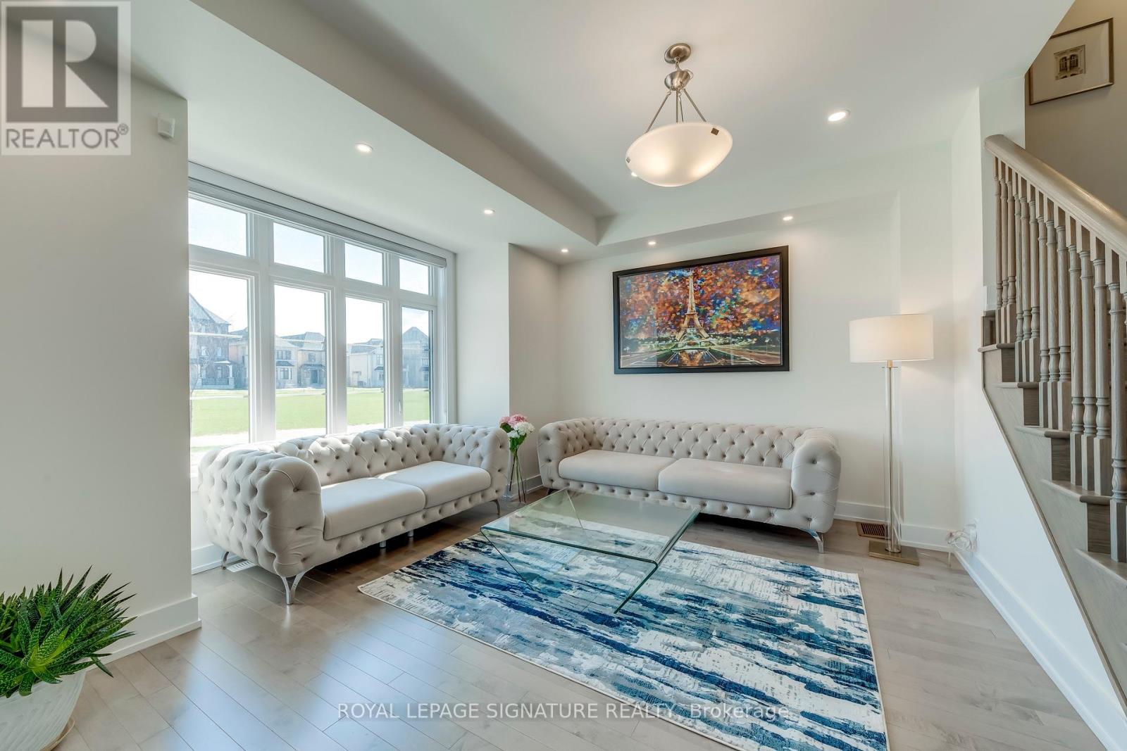 21 Kohn Lane, Markham, Ontario  L6C 3J3 - Photo 5 - N13033268