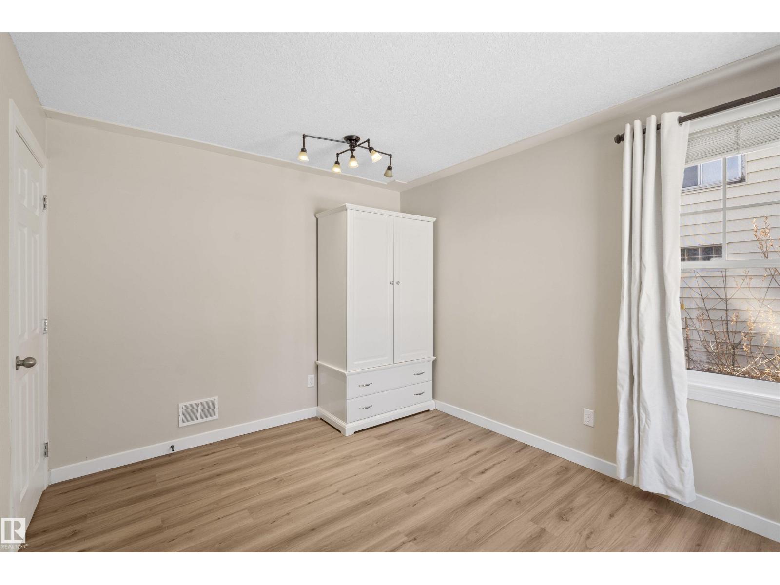 10715 135 St Nw, Edmonton, Alberta  T5M 1J7 - Photo 8 - E4483723