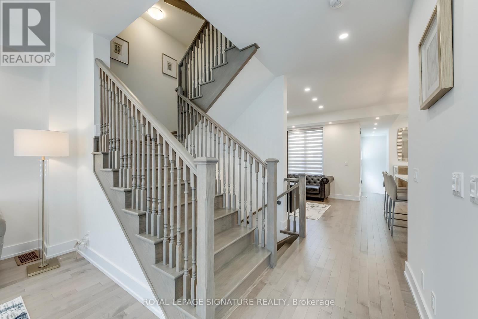 21 Kohn Lane, Markham, Ontario  L6C 3J3 - Photo 7 - N13033268