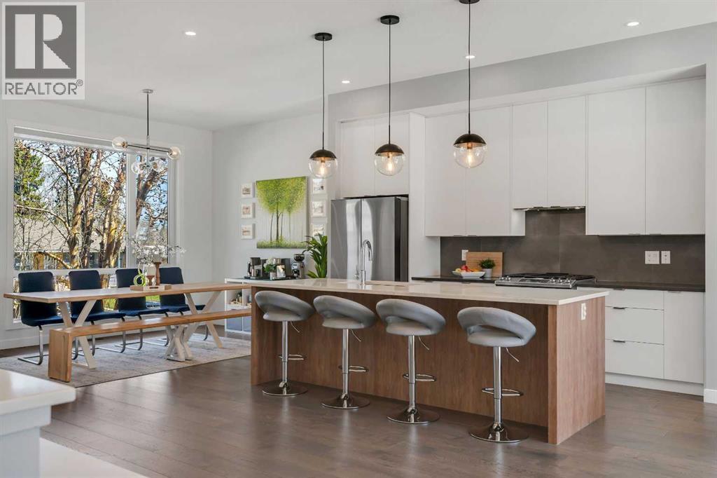 947 31 Avenue Nw, Calgary, Alberta  T2K 0A6 - Photo 4 - A2304183