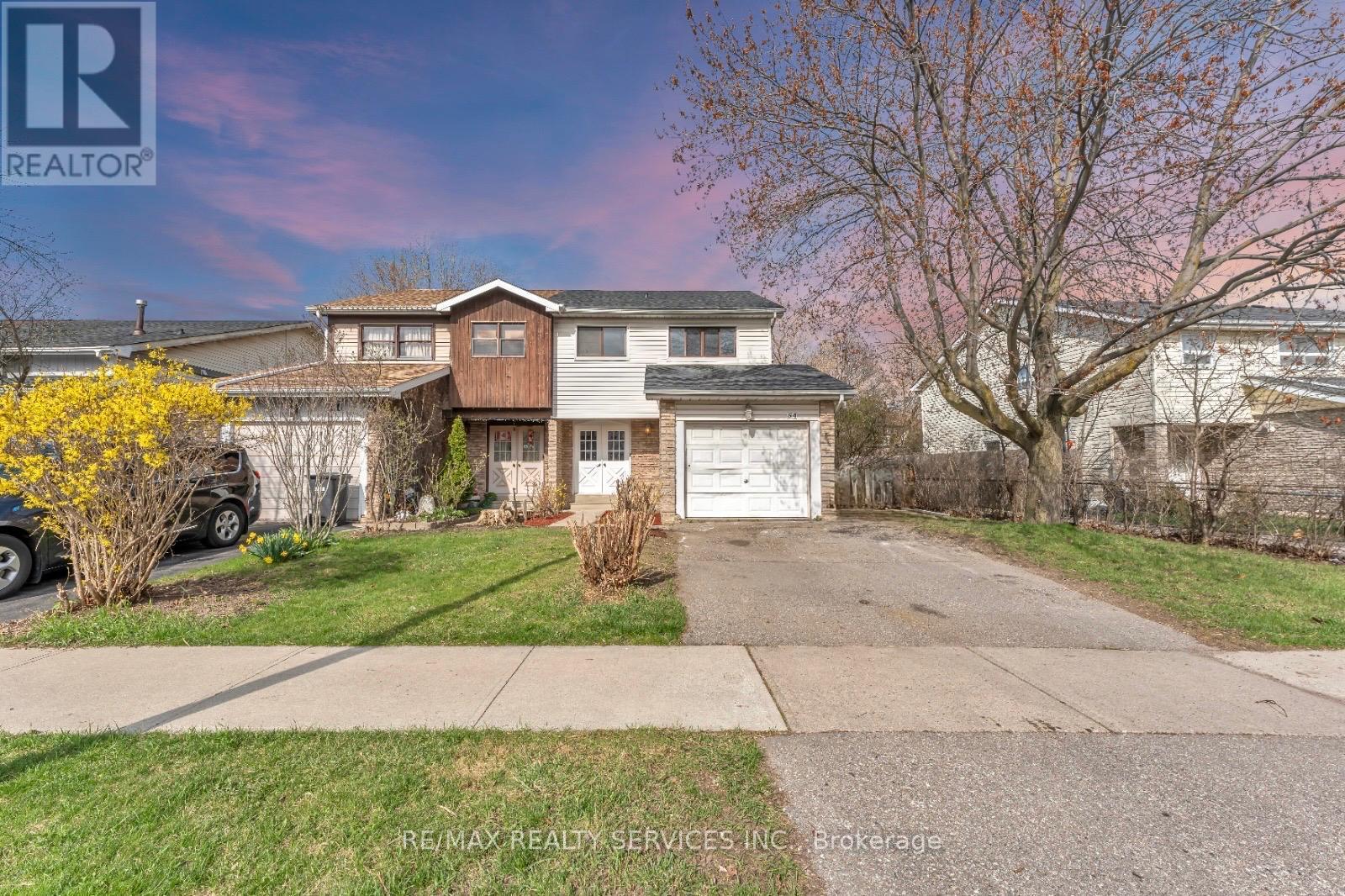 54 GREENE DRIVE, Brampton, Ontario