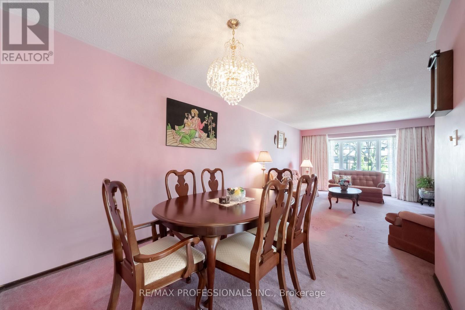 3435 Martins Pine Crescent, Mississauga, Ontario  L5L 1G3 - Photo 9 - W13035480