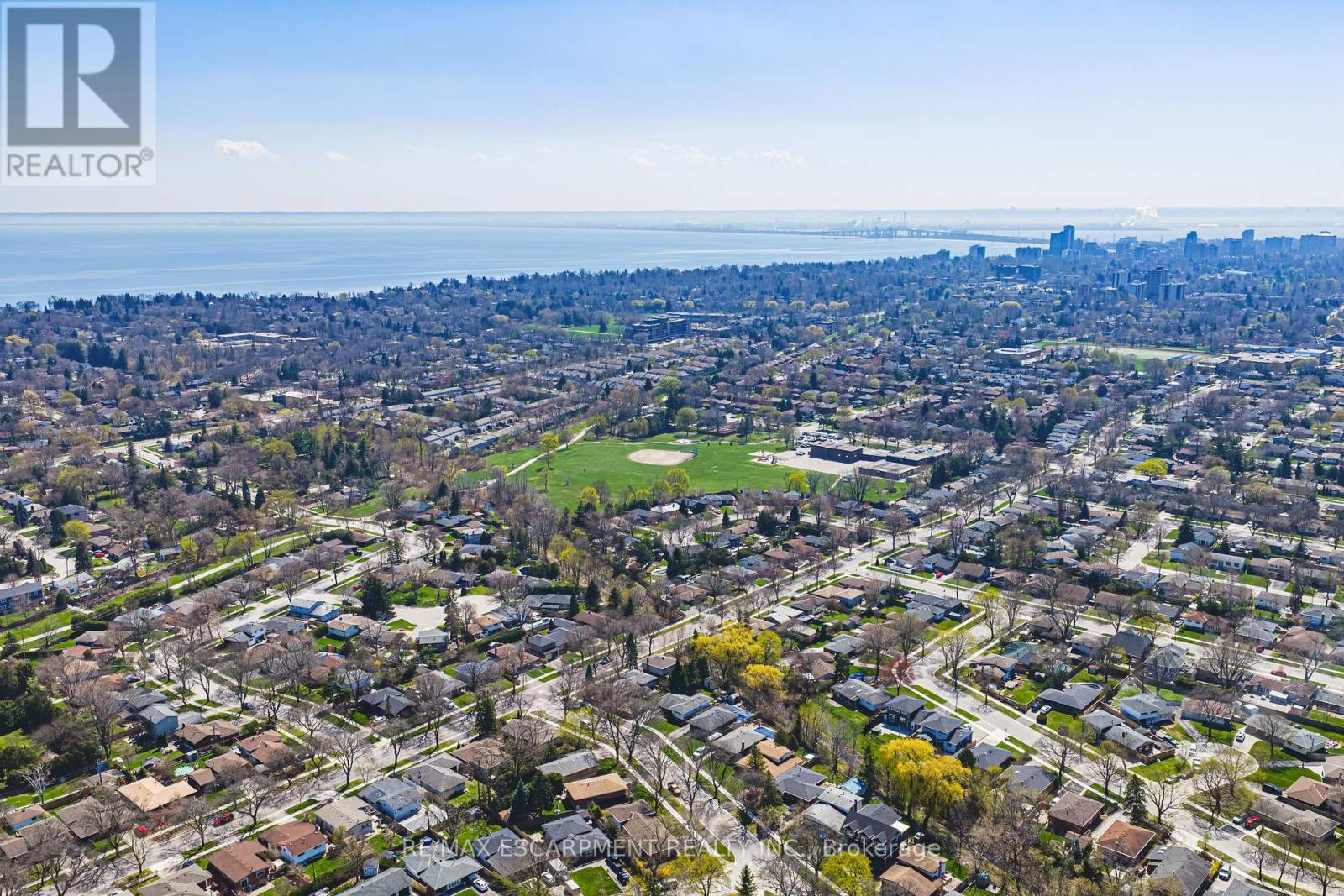 668 Chestnut Place, Burlington, Ontario  L7N 3E8 - Photo 43 - W13035486