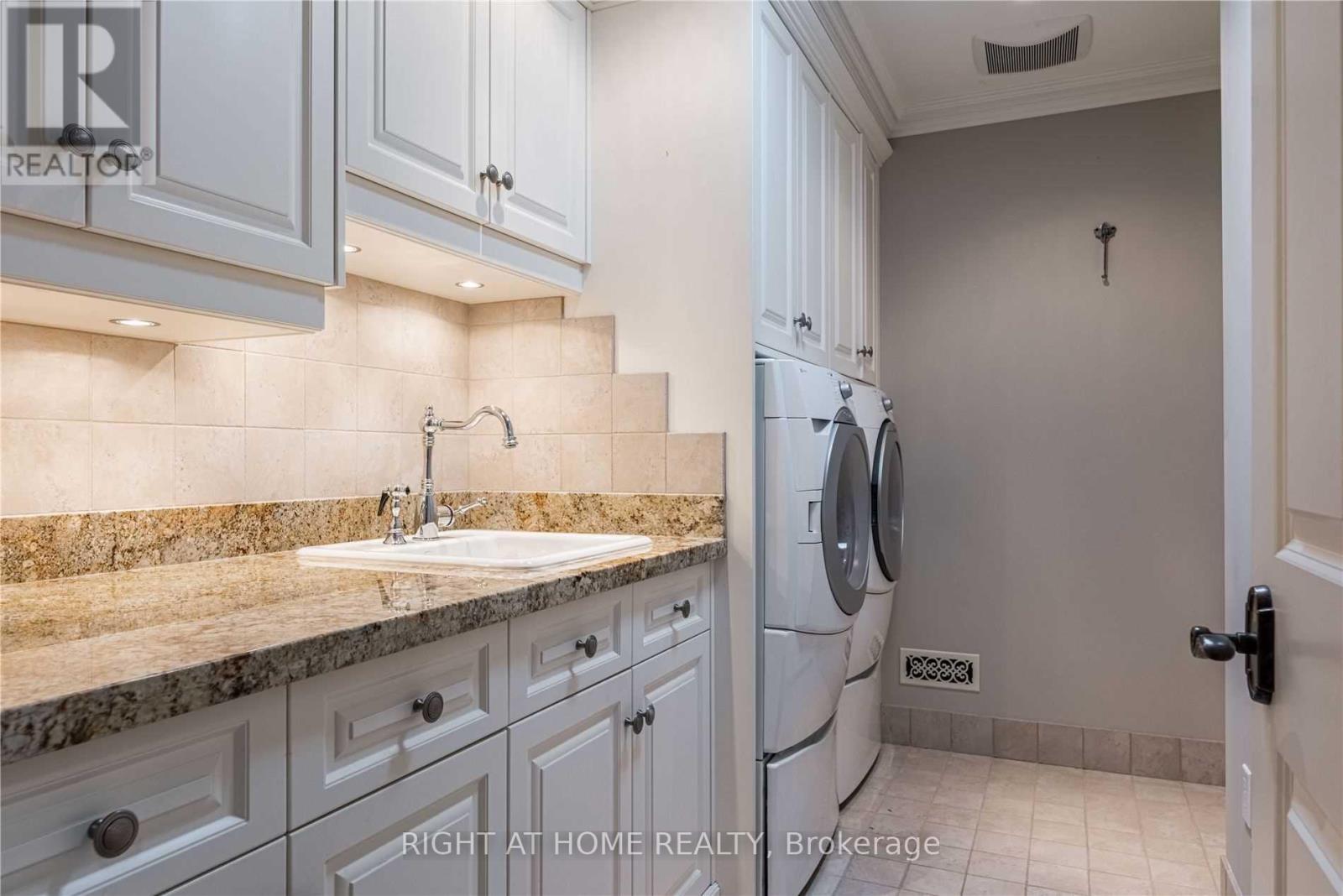 78 Raymar Place, Oakville, Ontario  L6J 6M1 - Photo 23 - W13035562