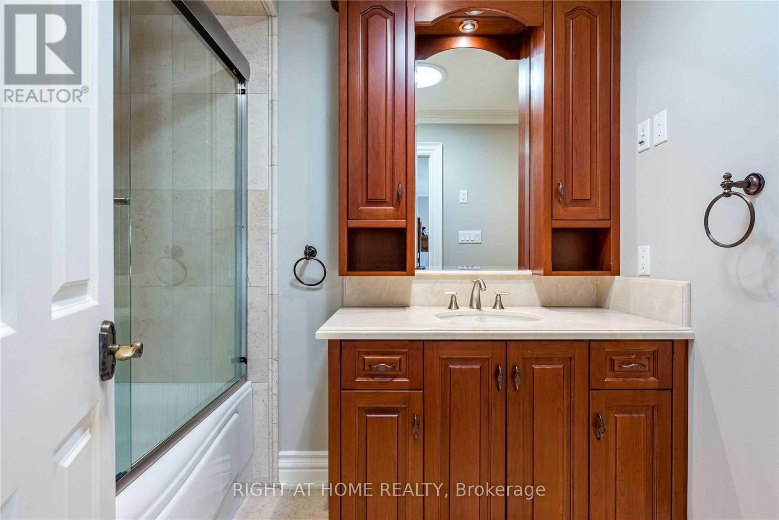 78 Raymar Place, Oakville, Ontario  L6J 6M1 - Photo 28 - W13035562