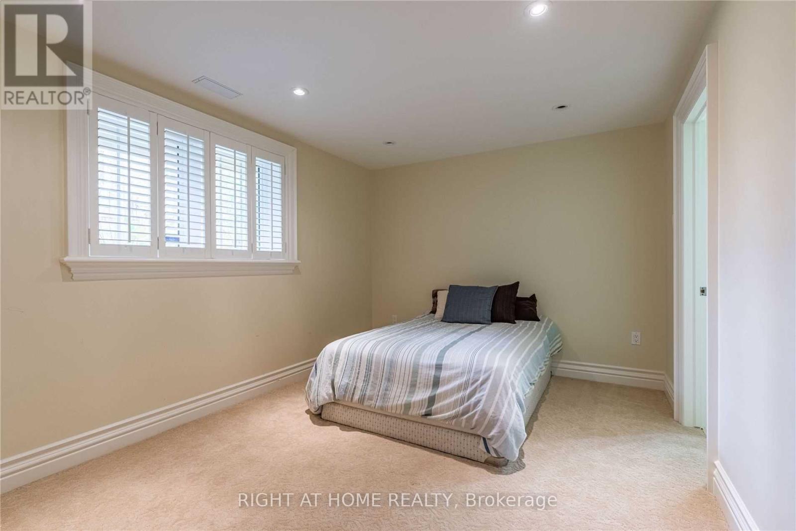 78 Raymar Place, Oakville, Ontario  L6J 6M1 - Photo 35 - W13035562