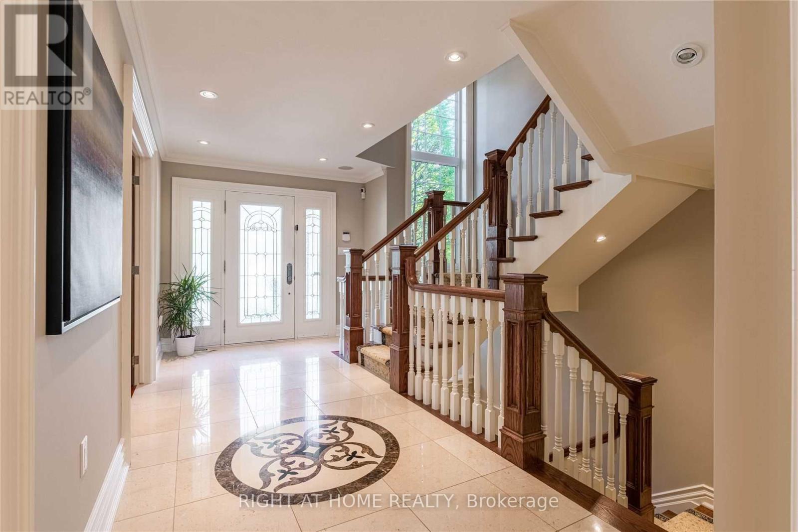 78 Raymar Place, Oakville, Ontario  L6J 6M1 - Photo 4 - W13035562