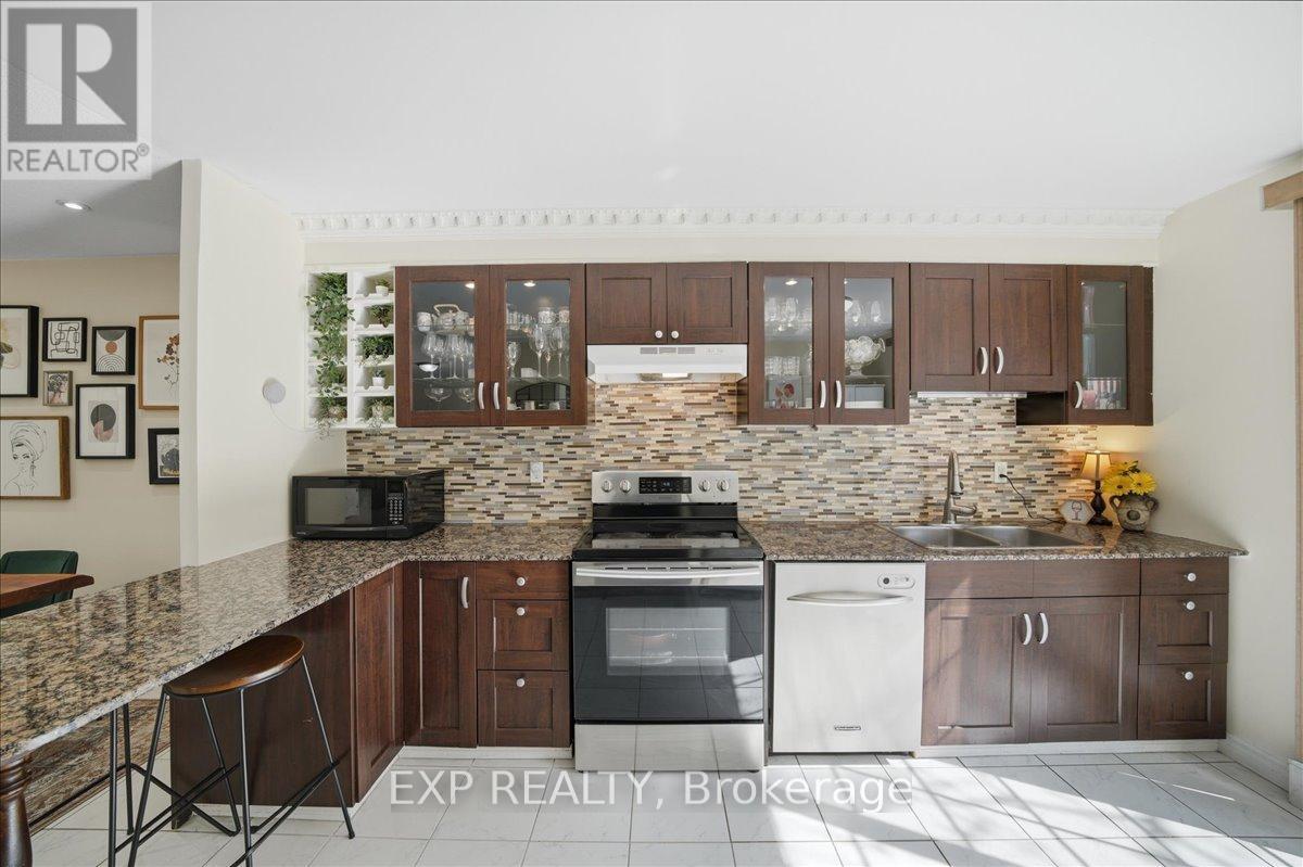 167 - 1055 Dundas Street E, Mississauga, Ontario  L4Y 3X6 - Photo 5 - W13035568