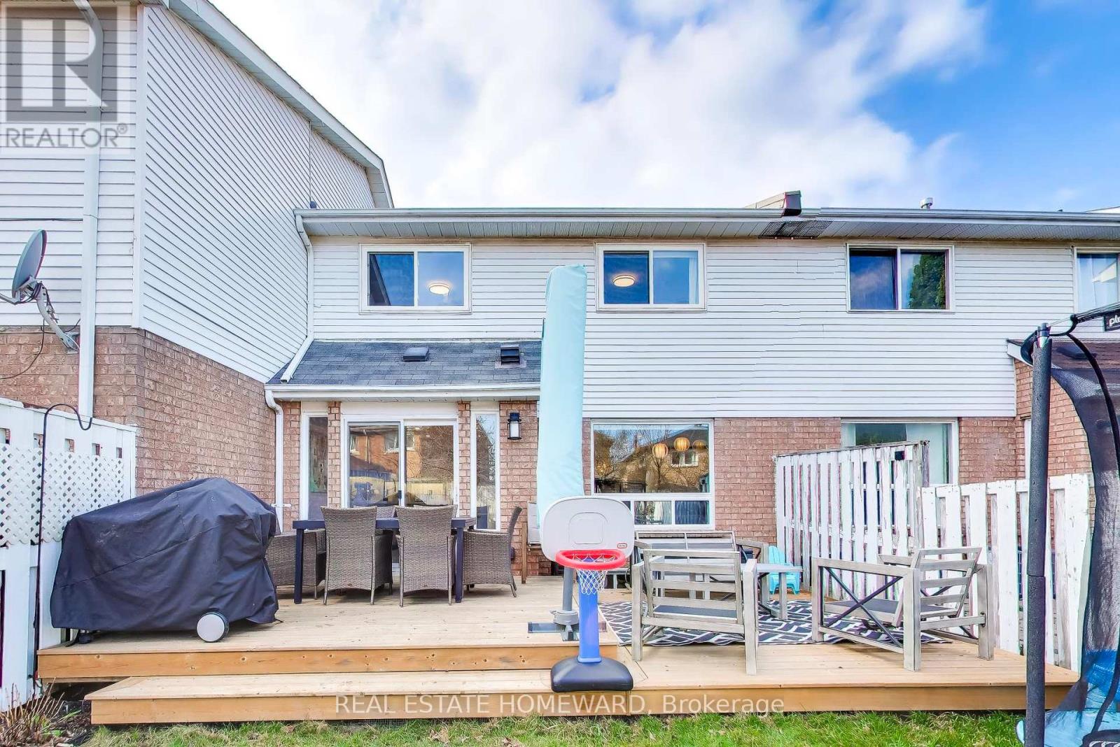 3375 Fenwick Crescent, Mississauga, Ontario  L5L 5N5 - Photo 35 - W13035570