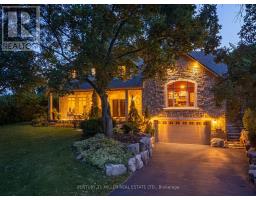 266 TRACINA DRIVE, Oakville, Ontario