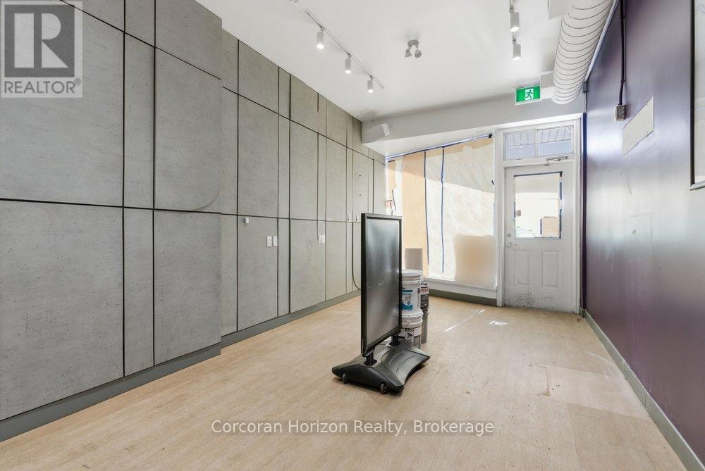 Main - 84 John Street S, Hamilton, Ontario  L8N 2C1 - Photo 3 - X13035870