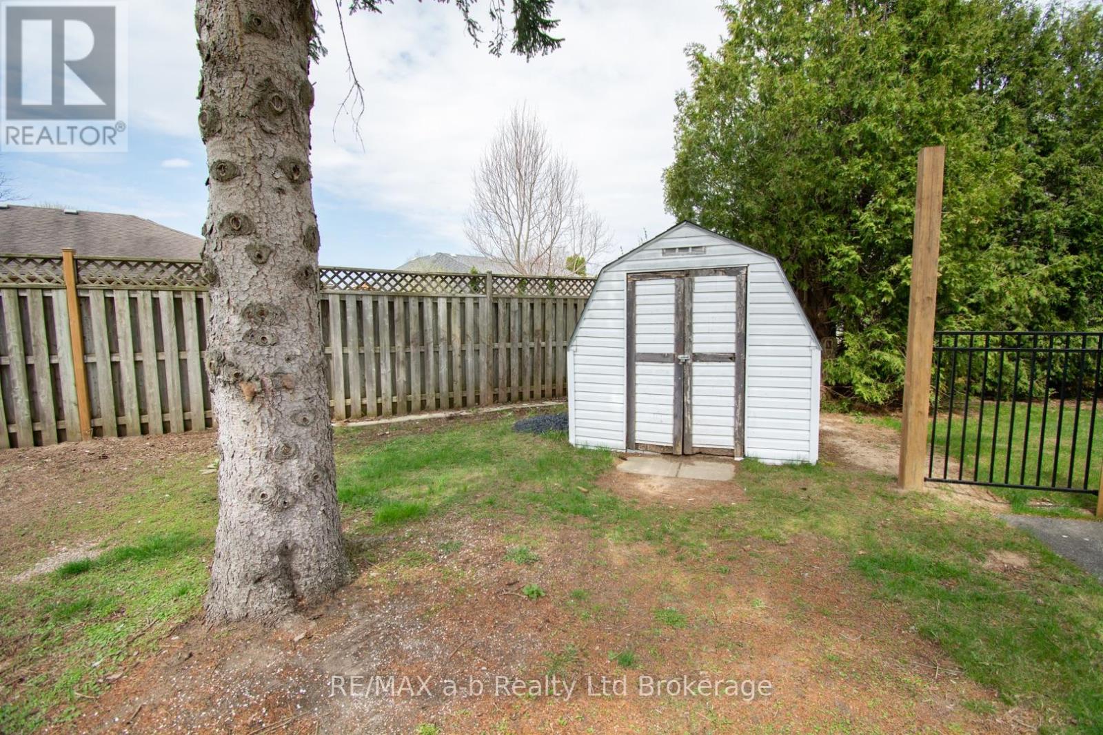 3 Belfast Circle, Tillsonburg, Ontario  N4G 5G3 - Photo 48 - X13035868