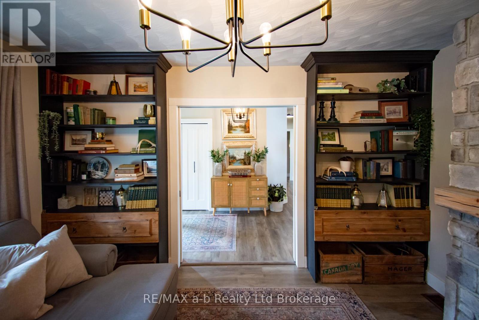 3 Belfast Circle, Tillsonburg, Ontario  N4G 5G3 - Photo 7 - X13035868