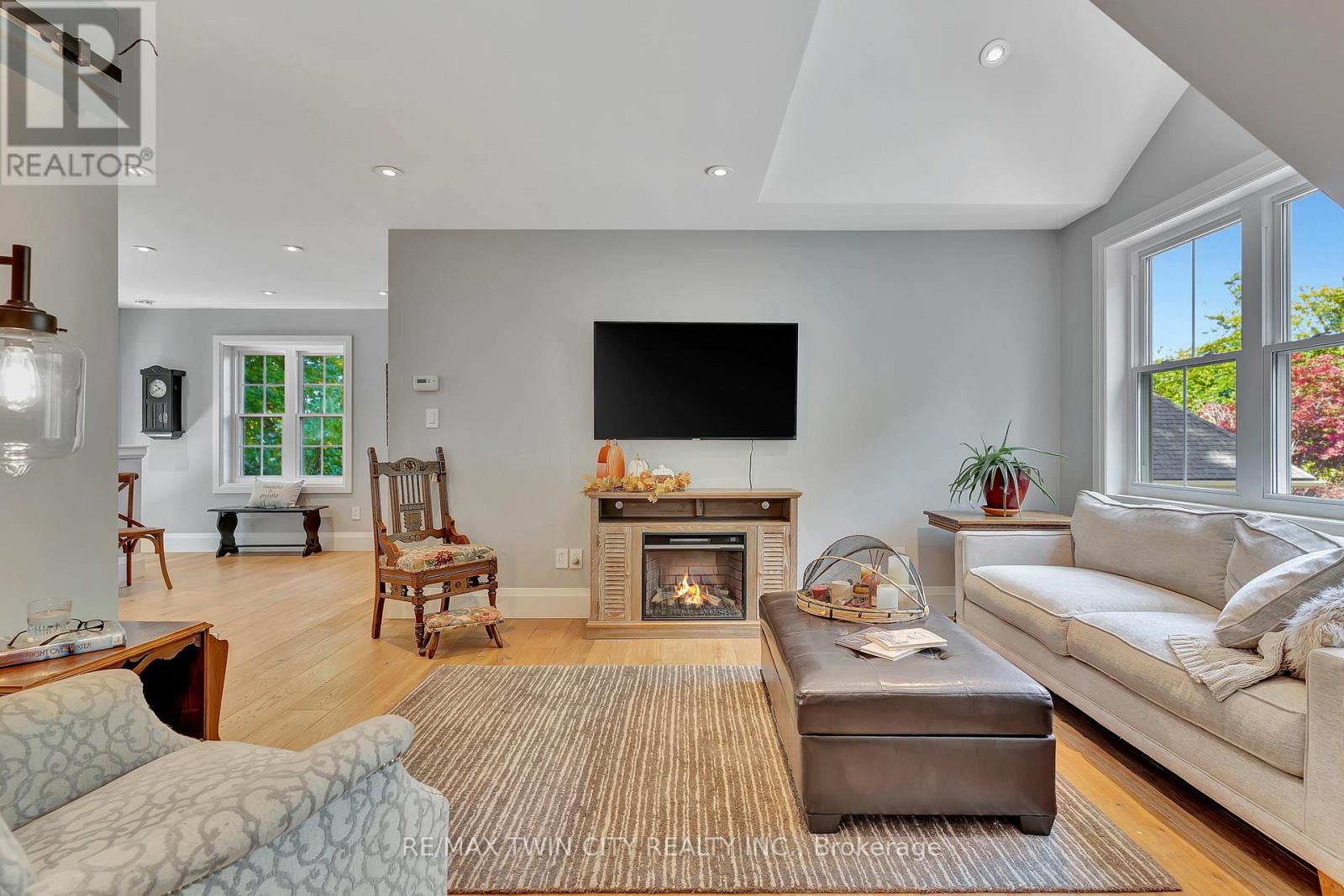 3667 Old Beverly Road, North Dumfries, Ontario  N1R 5S7 - Photo 38 - X12942630