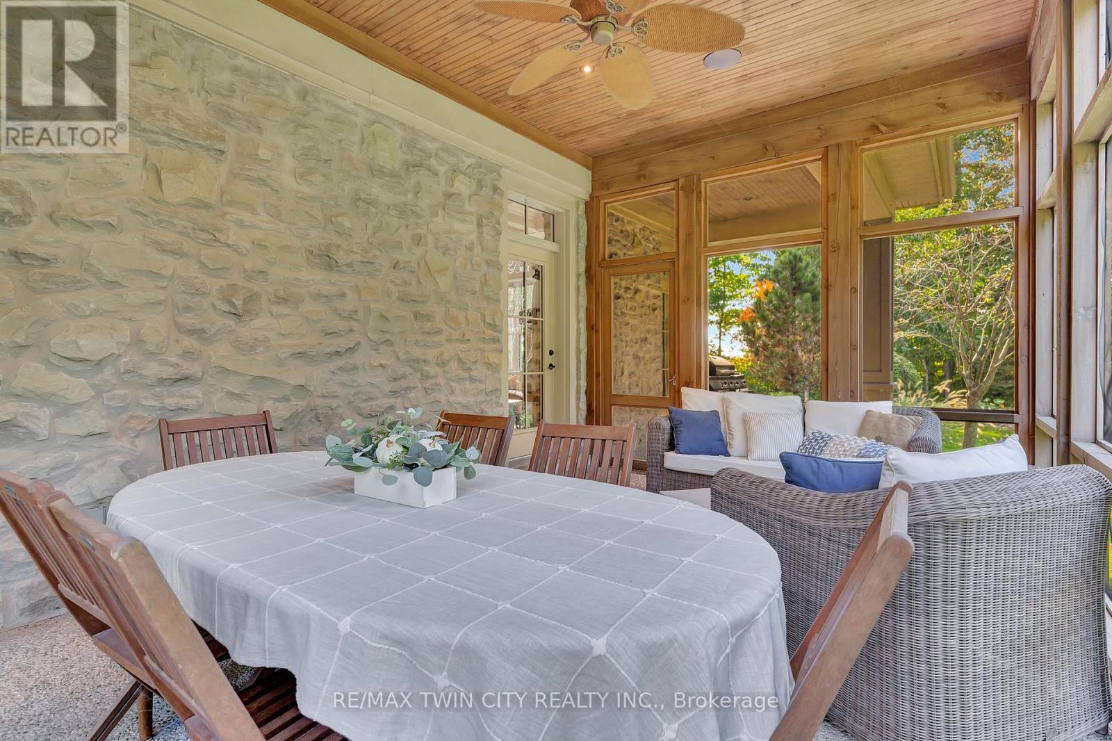 3667 Old Beverly Road, North Dumfries, Ontario  N1R 5S7 - Photo 17 - X12942630