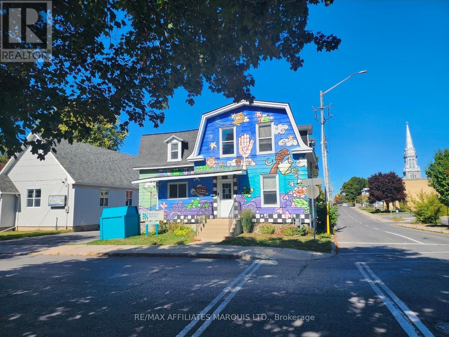 101 Third Street W, Cornwall, Ontario  K6J 2N9 - Photo 1 - X12702178