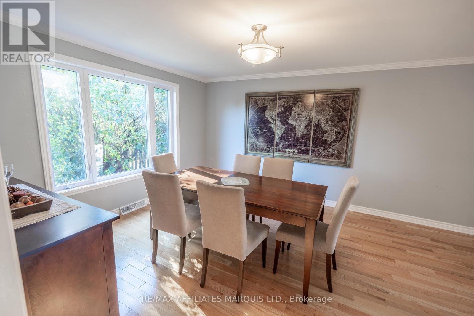 865 Chelsea Crescent, Cornwall, Ontario  K6H 6Y6 - Photo 10 - X12942248