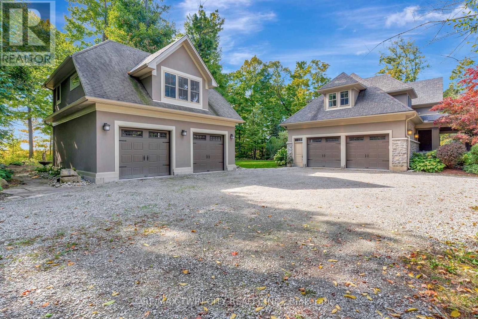 3667 Old Beverly Road, North Dumfries, Ontario  N1R 5S7 - Photo 32 - X12942630