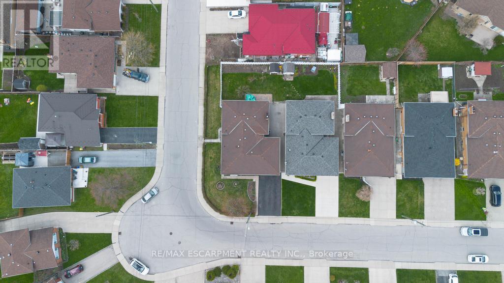 68 Nugent Drive, Hamilton, Ontario  L8H 2M8 - Photo 22 - X13035422