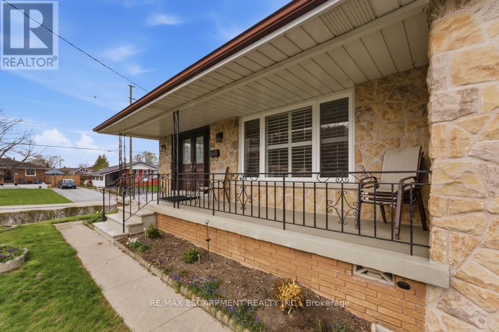 68 Nugent Drive, Hamilton, Ontario  L8H 2M8 - Photo 3 - X13035422