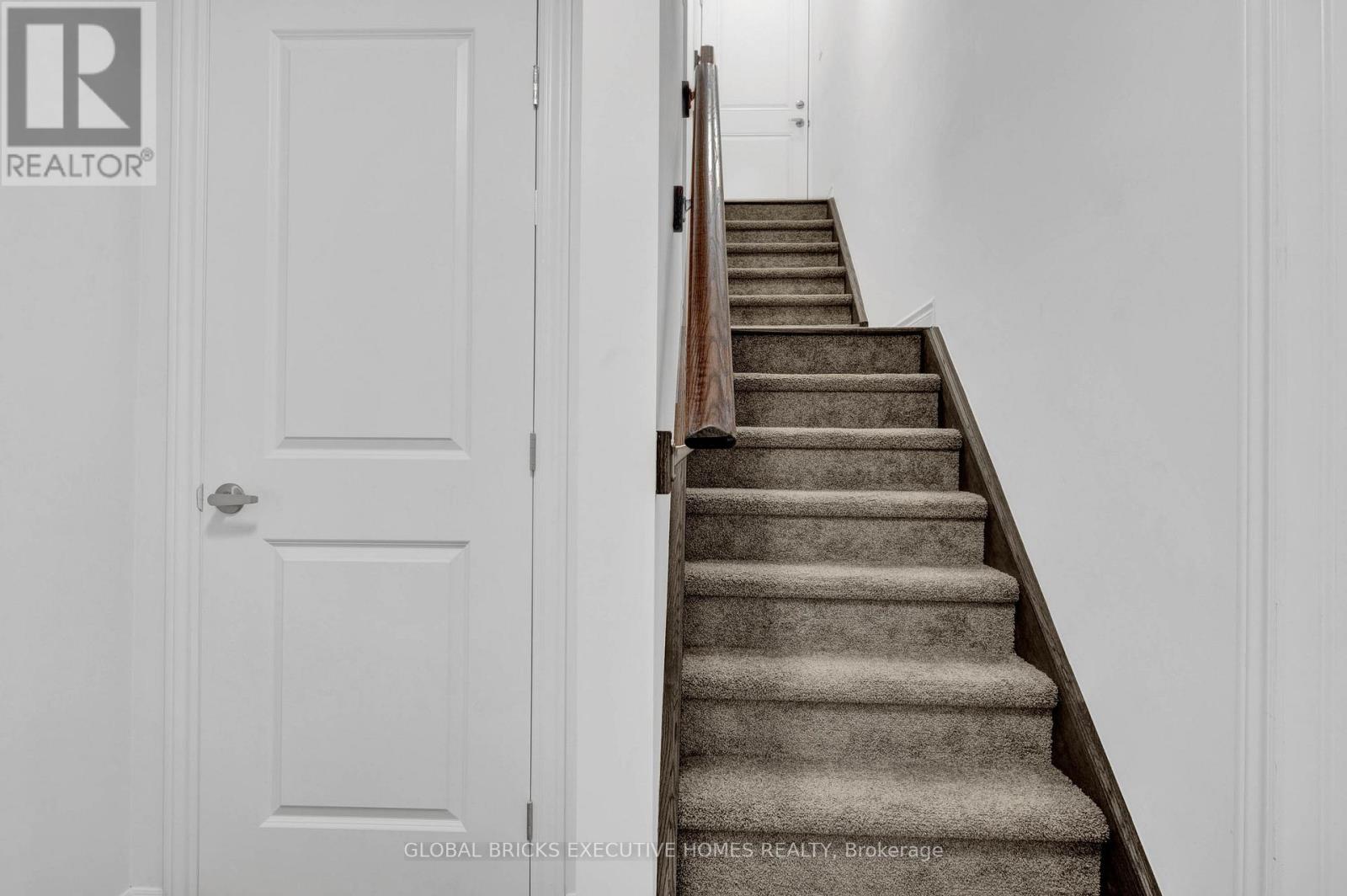 183 Longboat Run W, Brantford, Ontario  N3T 5L5 - Photo 34 - X13035522