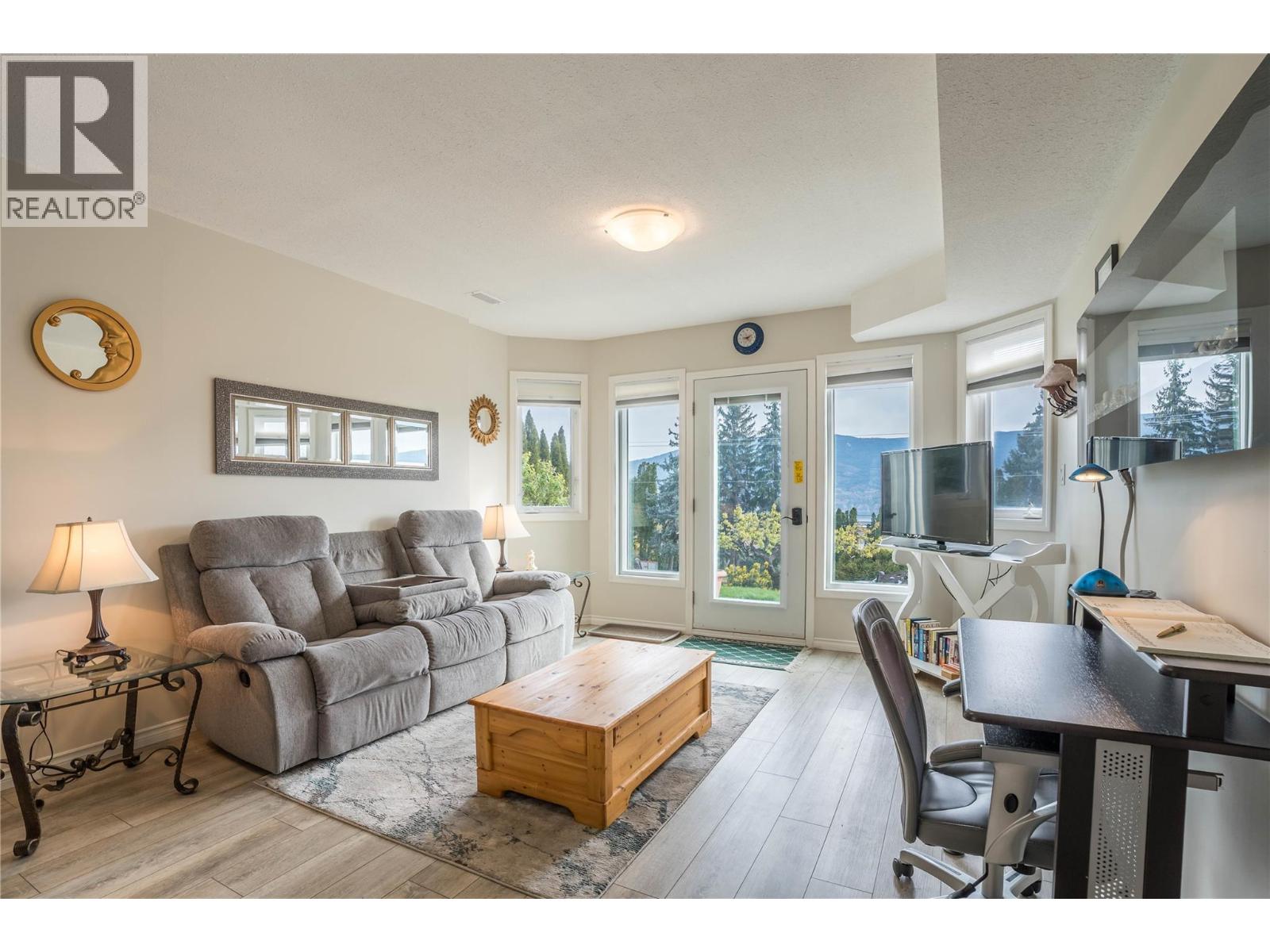 10804 Giants Head Road, Summerland, British Columbia  V0H 1Z7 - Photo 38 - 10384077