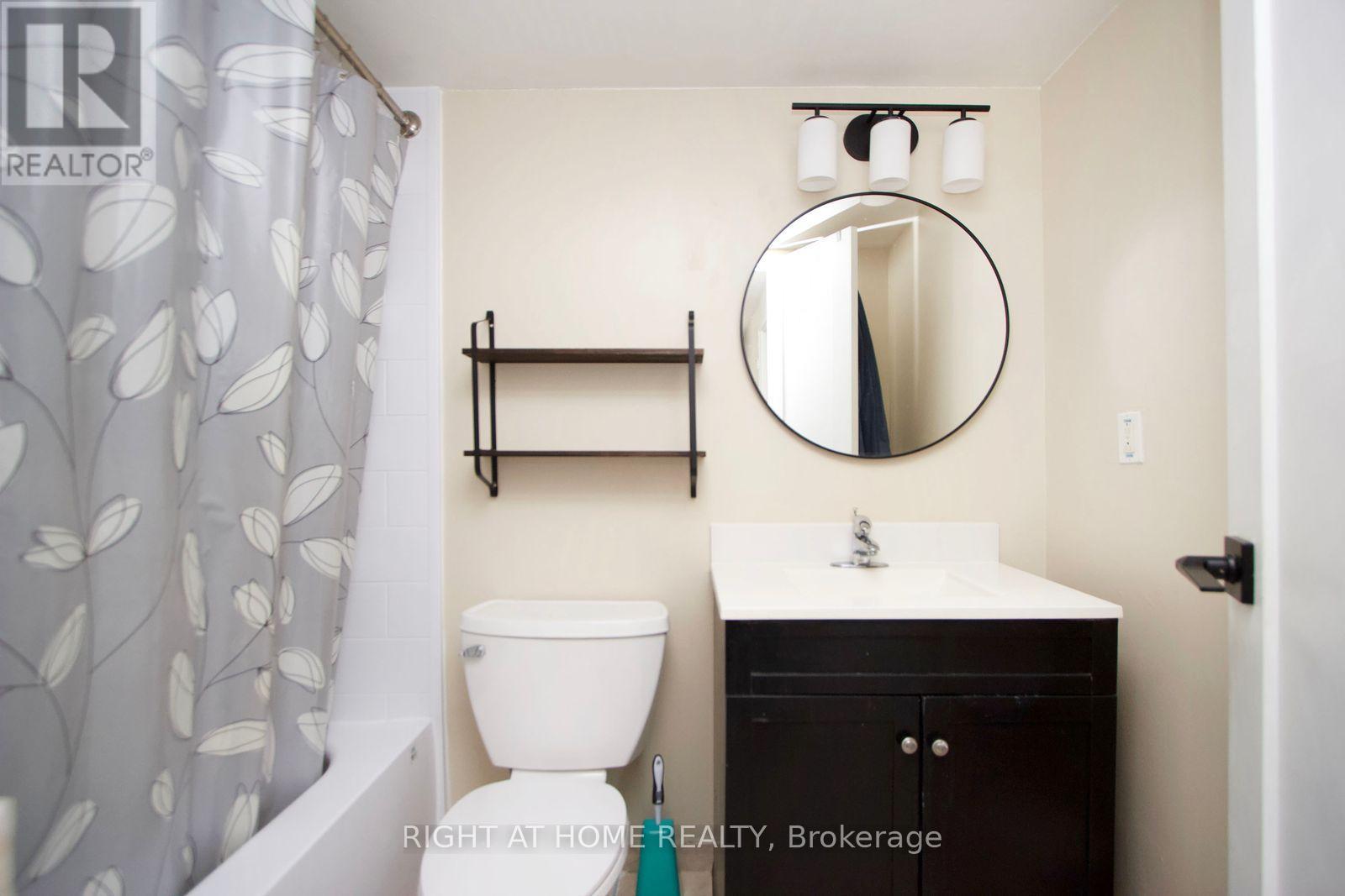 79 - 53 Taunton Road E, Oshawa, Ontario  L1G 3T6 - Photo 15 - E13035608