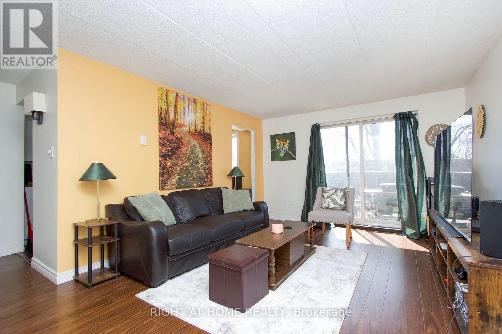 79 - 53 Taunton Road E, Oshawa, Ontario  L1G 3T6 - Photo 5 - E13035608