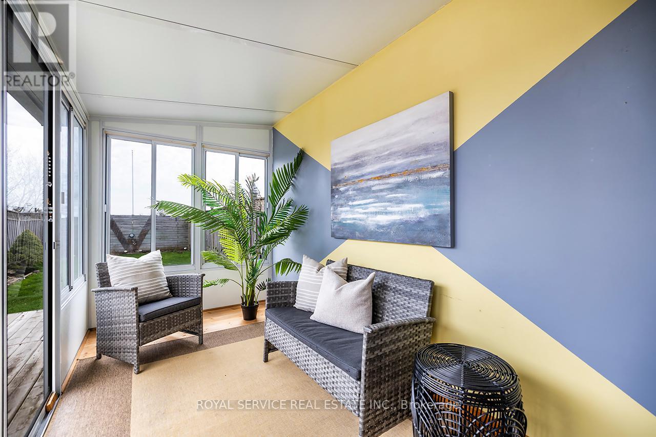 169 Scottsdale Drive, Clarington (Bowmanville), Ontario  L1C 5L3 - Photo 12 - E13035796