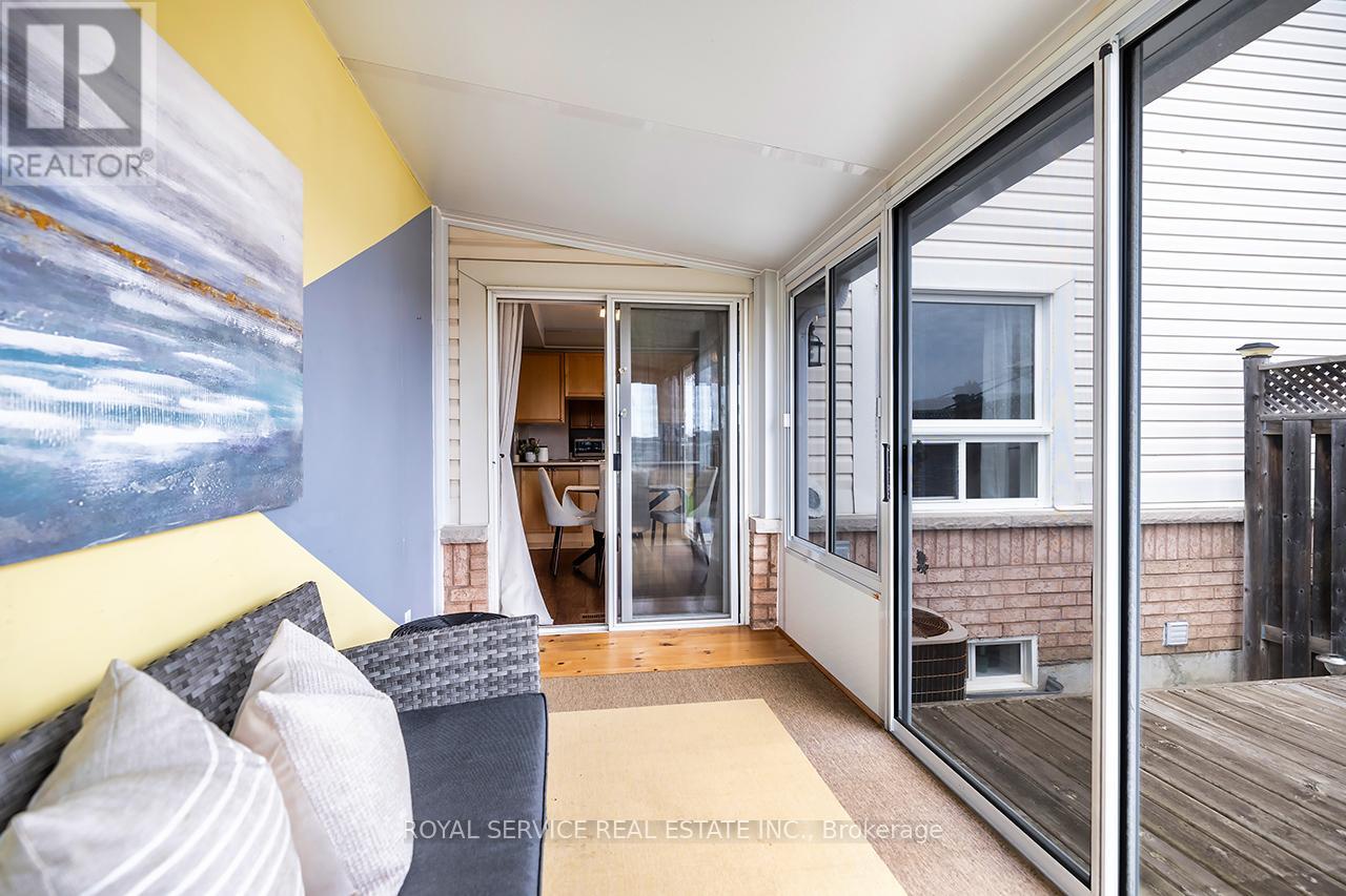 169 Scottsdale Drive, Clarington (Bowmanville), Ontario  L1C 5L3 - Photo 13 - E13035796