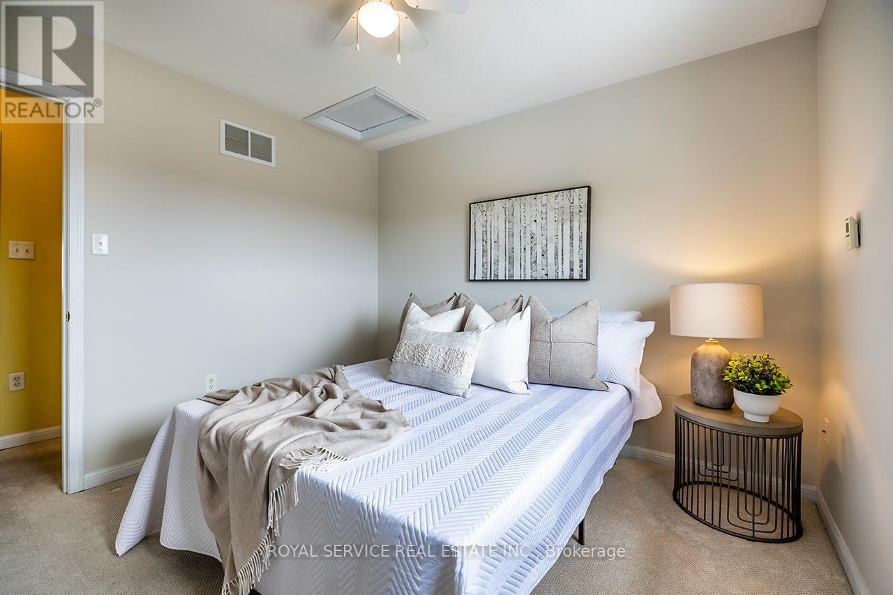 169 Scottsdale Drive, Clarington (Bowmanville), Ontario  L1C 5L3 - Photo 20 - E13035796